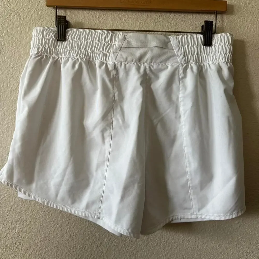 Nike womens white tennis skirt  size L